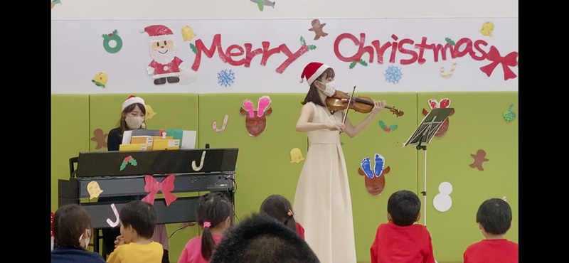 バイオリンとピアノのクリスマスコンサート