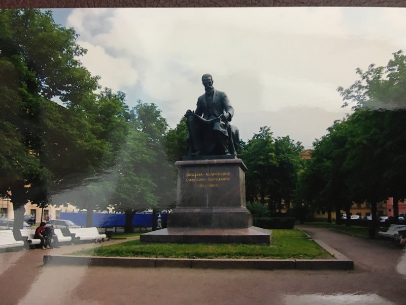 リムスキー＝コルサコフの像