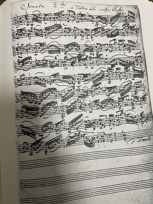 リベンジ！バッハの無伴奏パルティータ3番のプレリュード載せました。