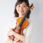 バイオリン講師、澤井亜衣のプロフィール写真